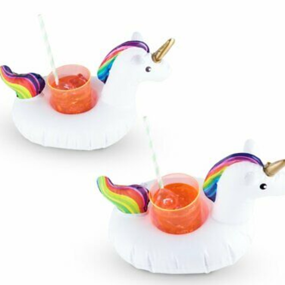 NWT Inflatable Drink Holders